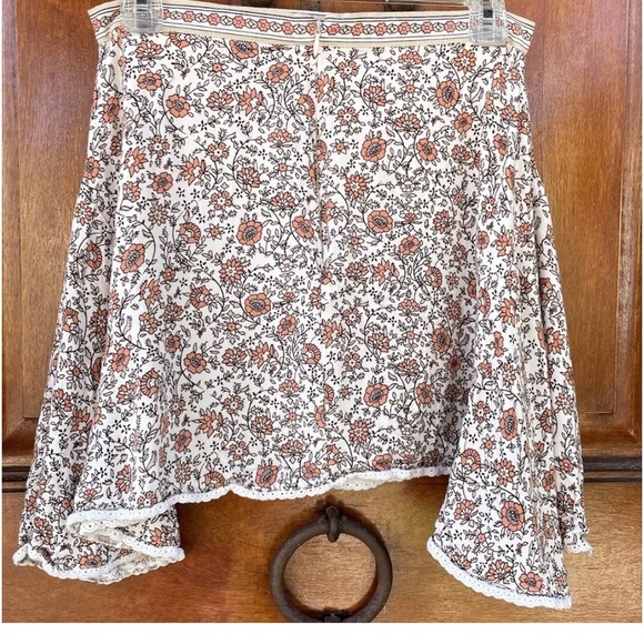 Spell Jasmine mini skirt, cream floral never worn, vintage RARE zip closure - Picture 5 of 12